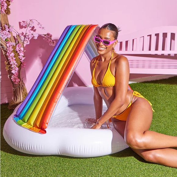 Inflatable rainbow puppy or kiddy pool - Picture 1 of 1